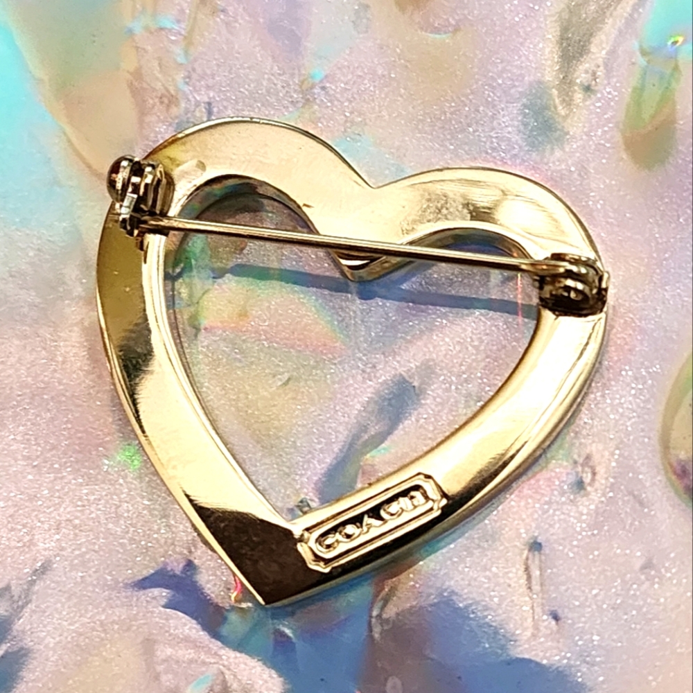 COACH Vintage Crushed Gold Heart Pin **HOST PICK Brooch in Gold Tone-Purse Charm - Picture 2 of 2